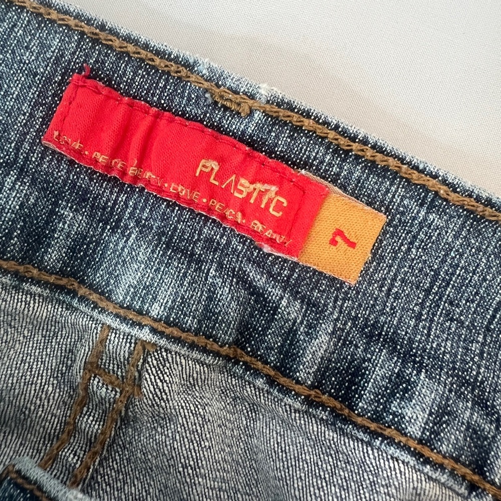 Classic Blue Junior's Jeans - Picture 3 of 7